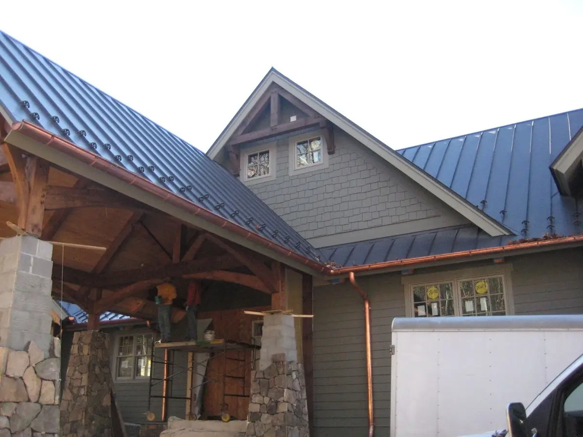 Craftsman Roofing team delivering quality roofing work in Chehalis Village